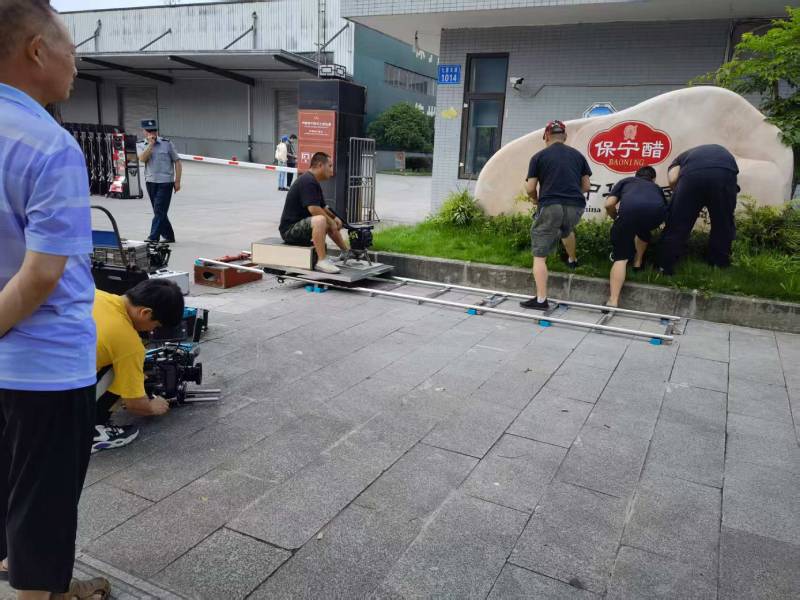 秦皇岛广告片拍摄公司核心优势：全流程服务，让品牌广告片省心更出彩
